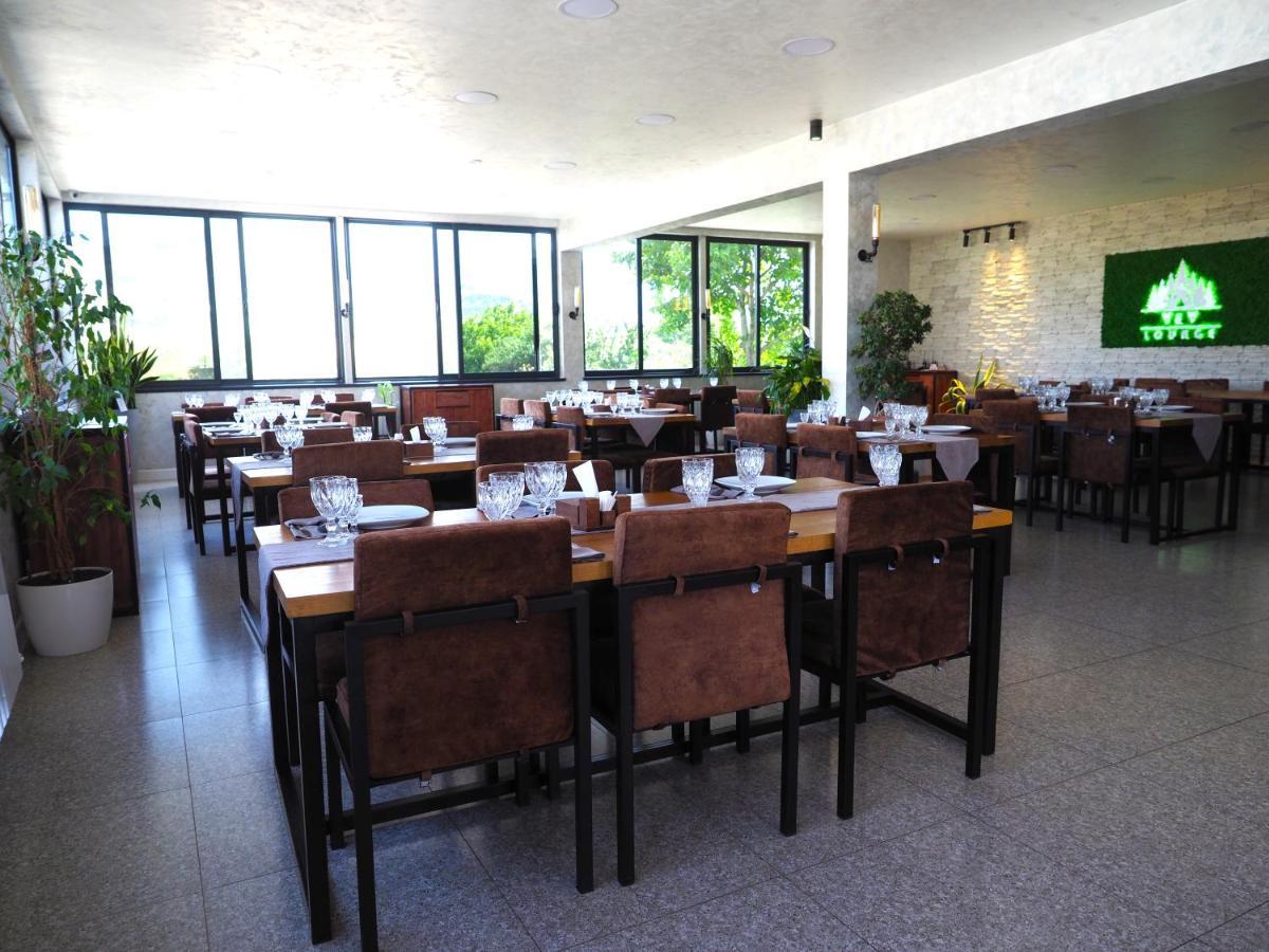 V&V Hotel Gyulagarak Kültér fotó
